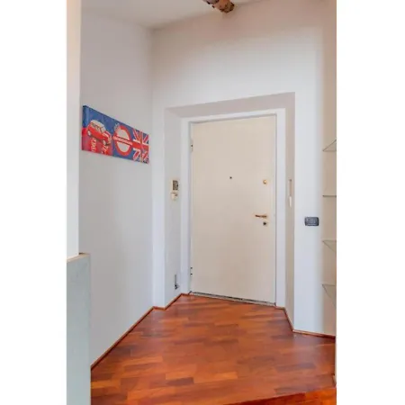 Apartment Palazzo Paesana: L'arte A *
