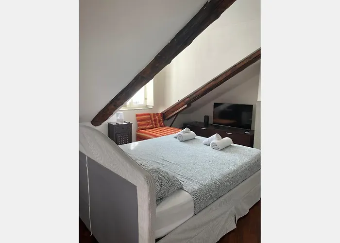 Apartment Palazzo Paesana: L'arte A Turin